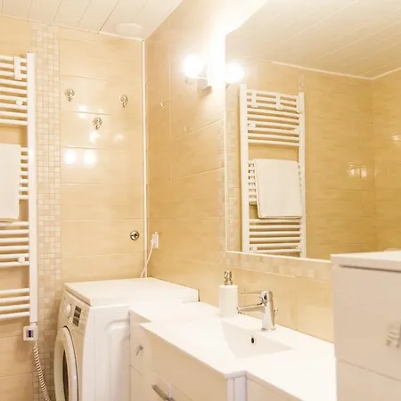 R&r Dembinszky Budapest